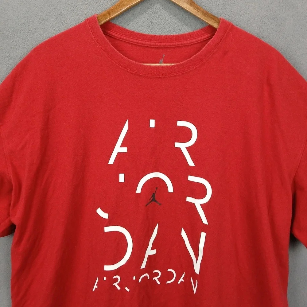 Nike Air Jordan T-Shirt Mens 2XL Red Graphic Jumpman Logo Short Sleeve Crew Neck